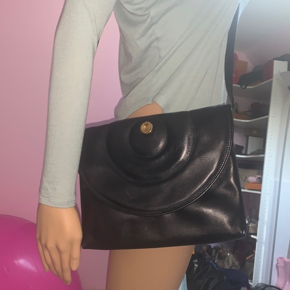 Movado clutch/ crossbody - Picture 7 of 8